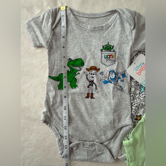 NWT Disney Baby Toy Story Bodysuit Set - Light Green & Gray - Picture 3 of 5